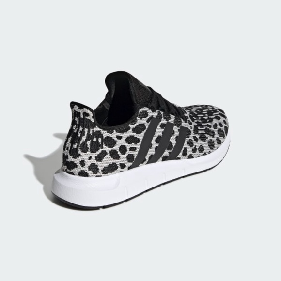 Adidas Swift Run Womens Running Shoes White Black Leopard BD7962 NEW Multi Sz - Picture 6 of 10
